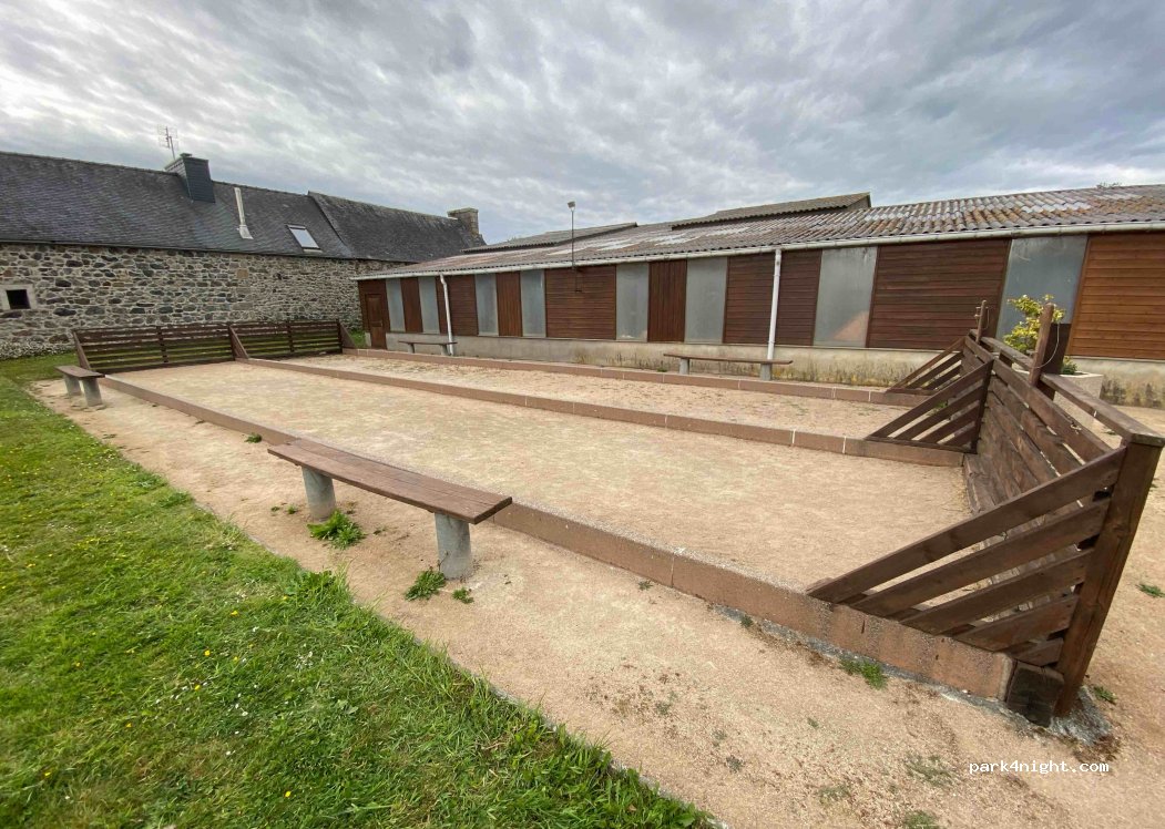 (22160) Plourac'h - 8 Rue de l'Argoat — foto 4