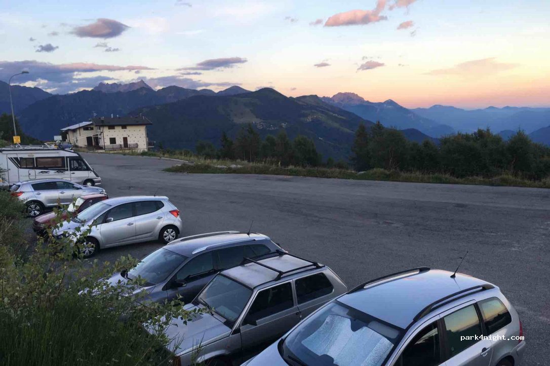 (23831) Casargo - Via Monte Muggio — foto