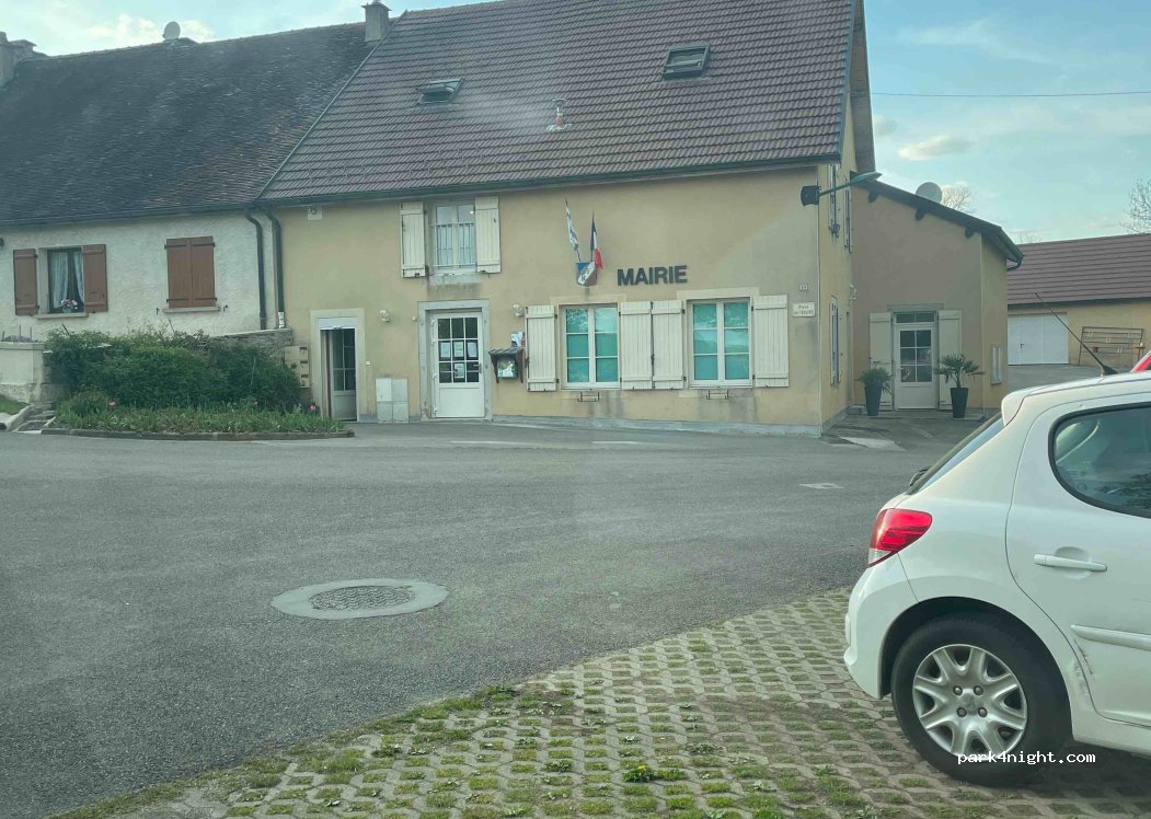 (39570) Briod - 10 Place de l'Église — foto 4
