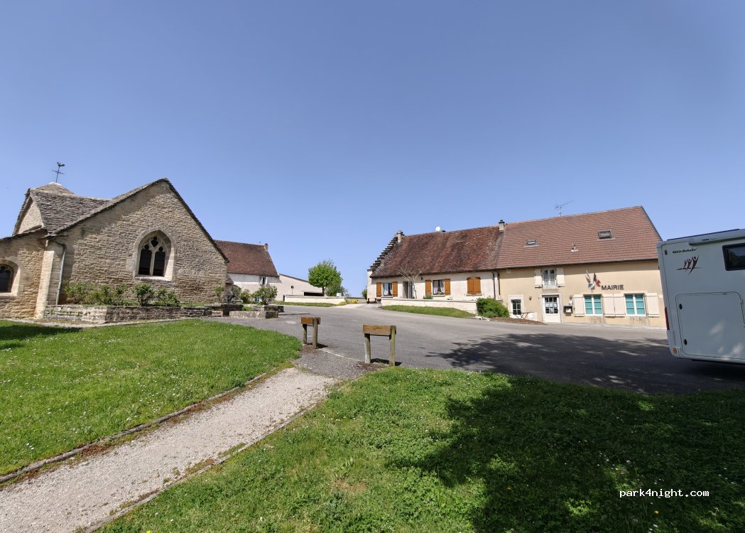 (39570) Briod - 10 Place de l'Église — foto 5