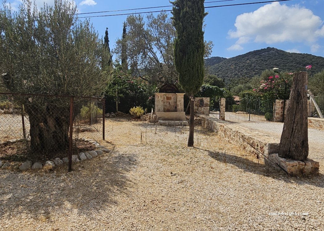 (07580) Kaş - Unnamed Road — foto