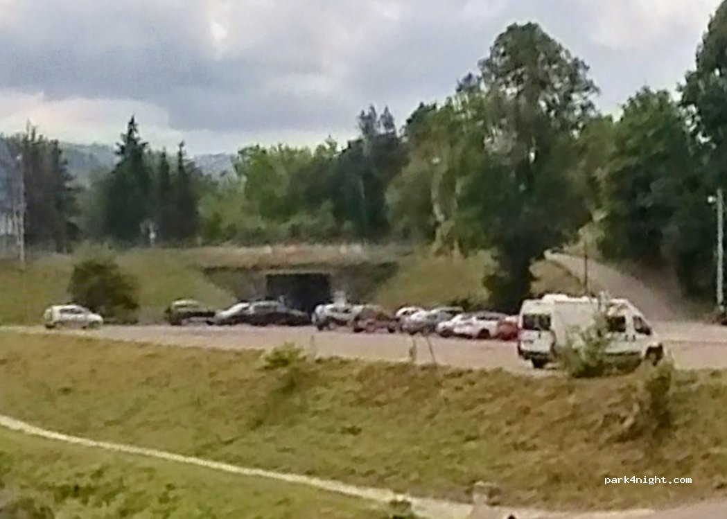 (027 44) Tvrdošín - Pod Velingom — foto