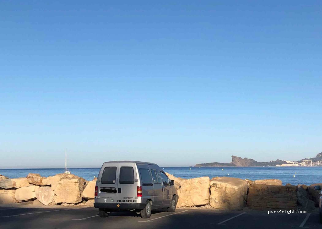 (83270) Saint-Cyr-sur-Mer - 50 Route de la Madrague — foto 2