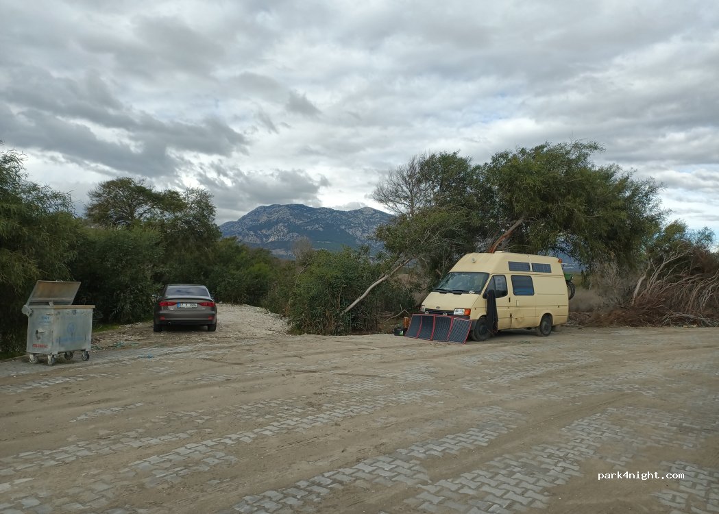 (48363) Cumhuriyet - — foto