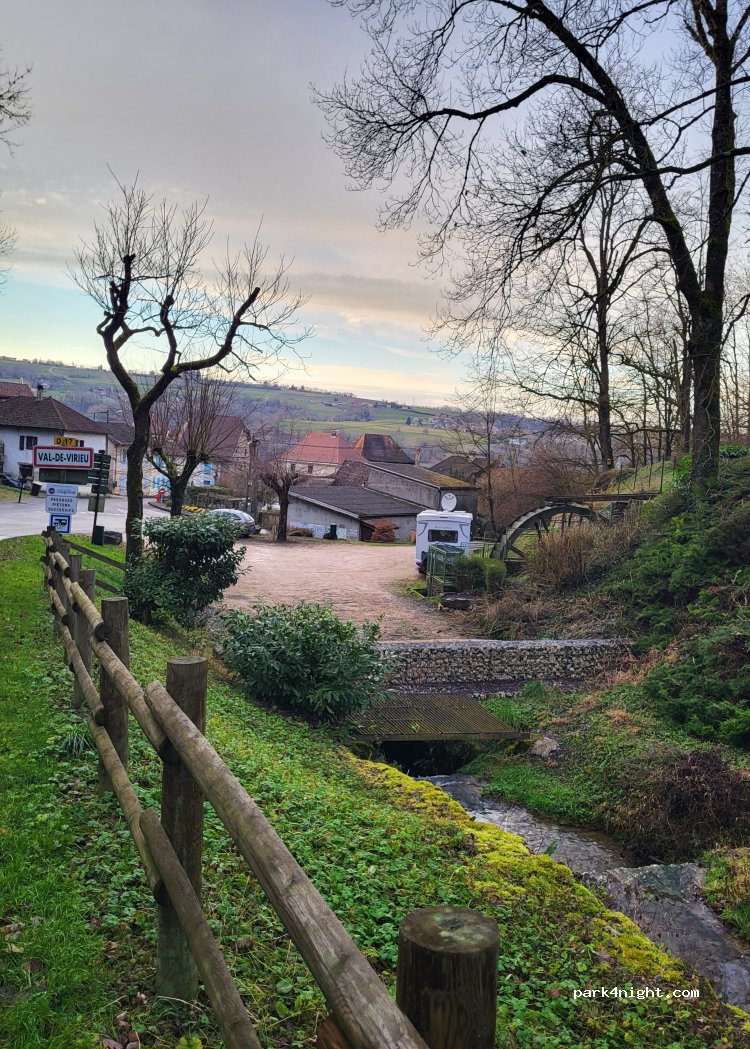 (38730) Virieu sur Bourbre - 12-20 Route de Vaugelas — foto 5