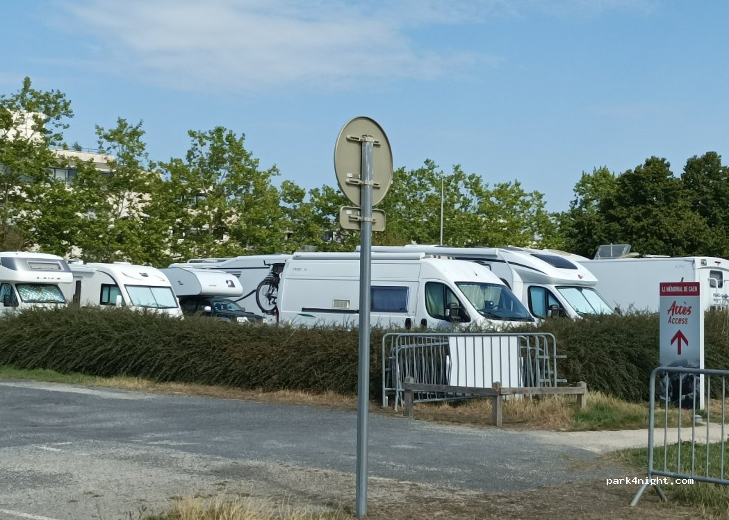(14000) Caen - 22 Avenue du Maréchal Montgomery — foto 3