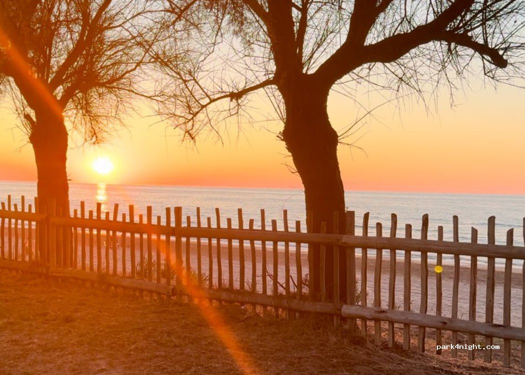 Sosta Camper Baia di Peschici — foto