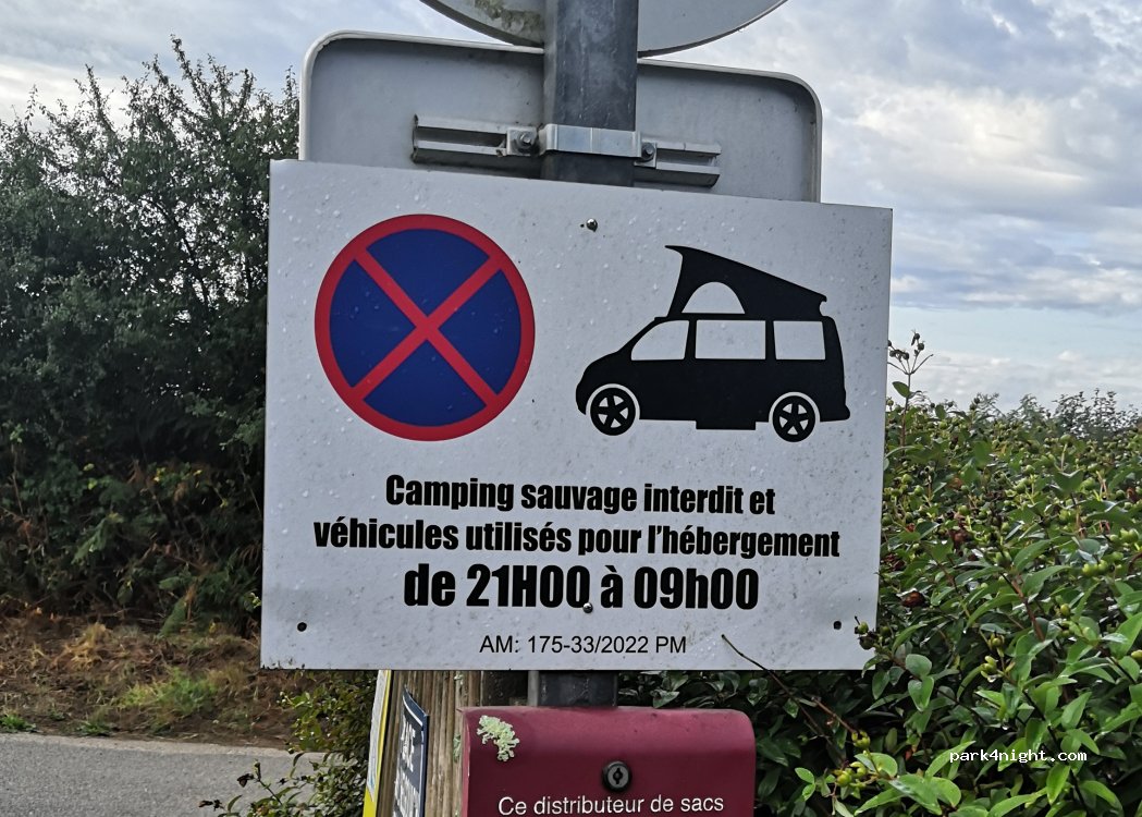 (56740) Locmariaquer - 4 Vierge de Kerlogonan — foto 4