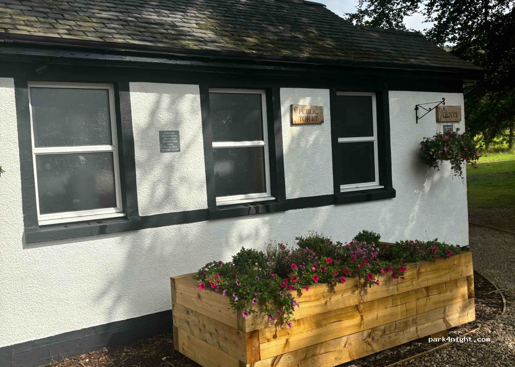 (PH15 2HF) Kenmore - 6 Aberfeldy Road — foto 2