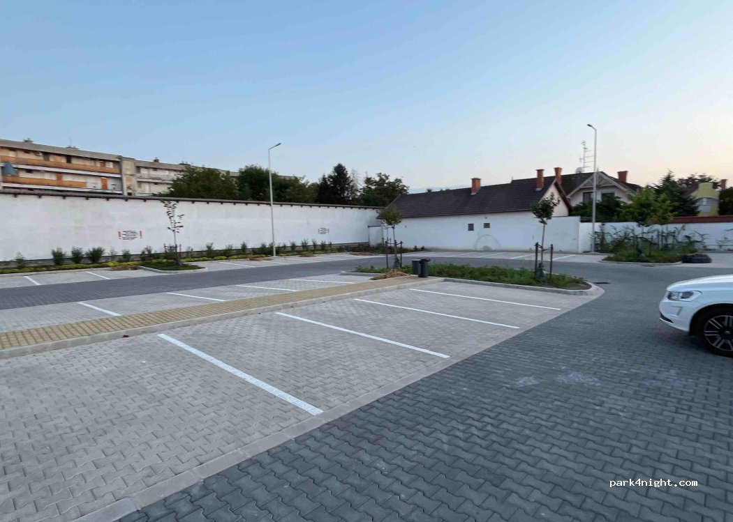 (6900) Makó - 14 Szent János tér — foto 2