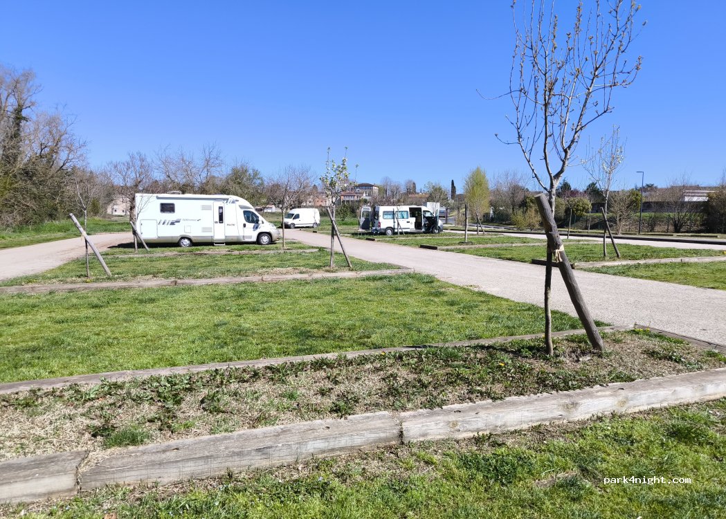 (81000) Albi - Unnamed Road — foto 2