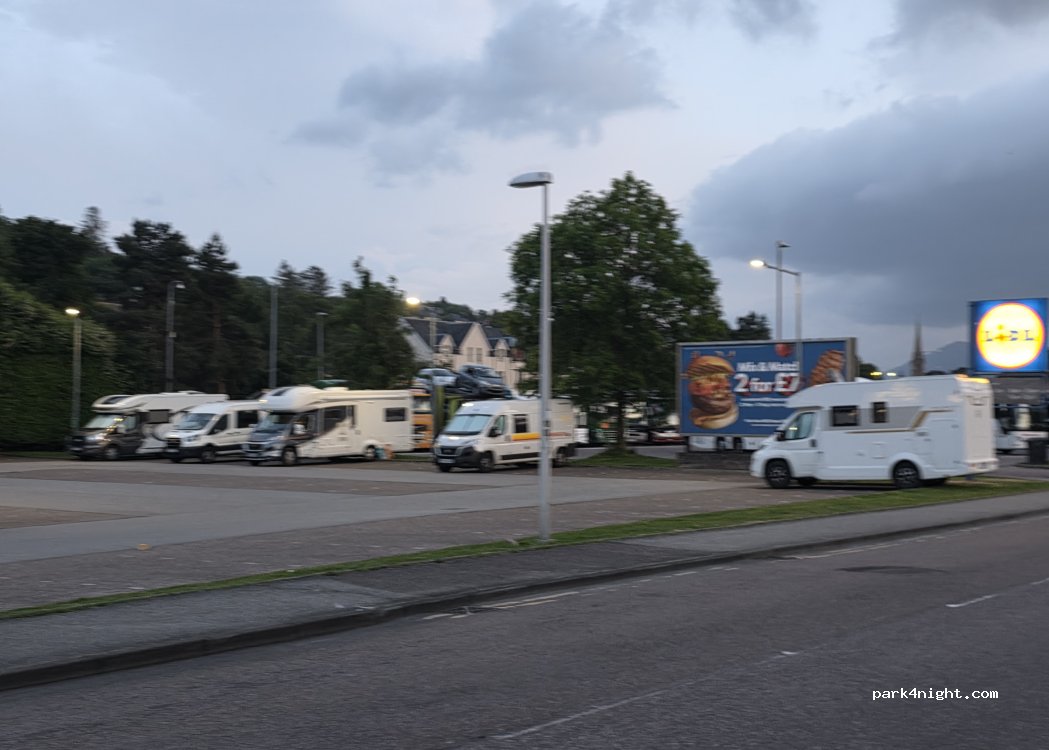 (PH33) Fort William - Camanachd Cres — foto 3