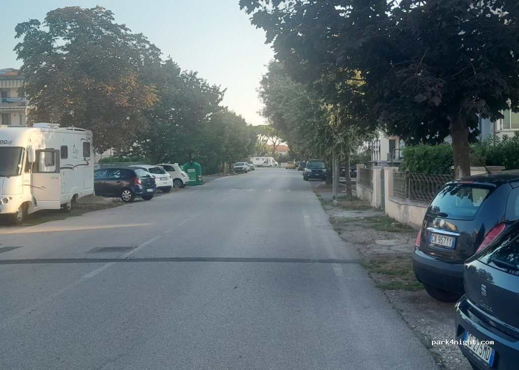 (57017) Stagno - 17A Via E. Curiel — foto 2