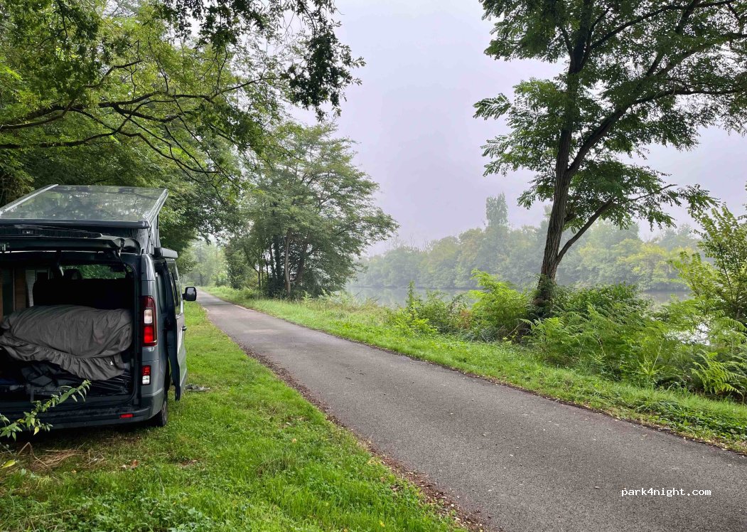(40230) Saint-Jean-de-Marsacq - Chemin de Halage — foto