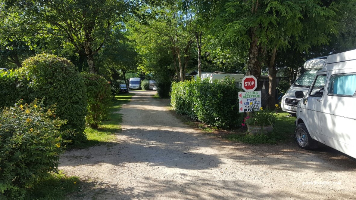Camping Le Pigeonnier — foto