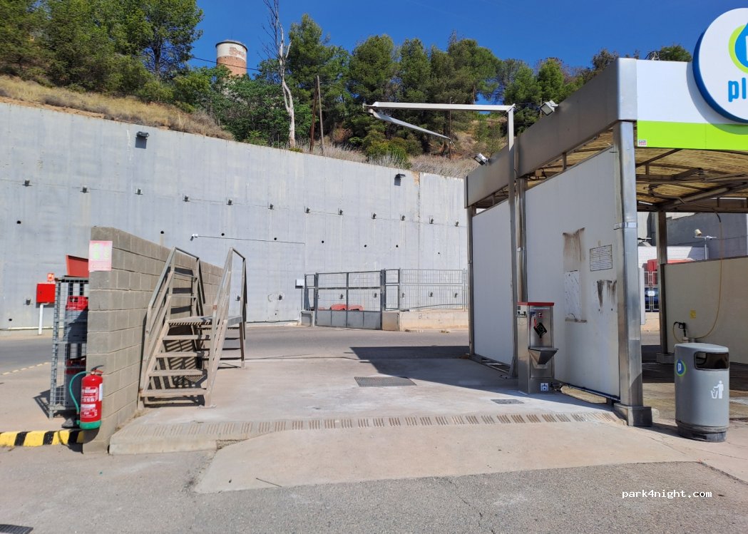 (25194) Lleida - 44 Avda. Del Ejercito — foto 2