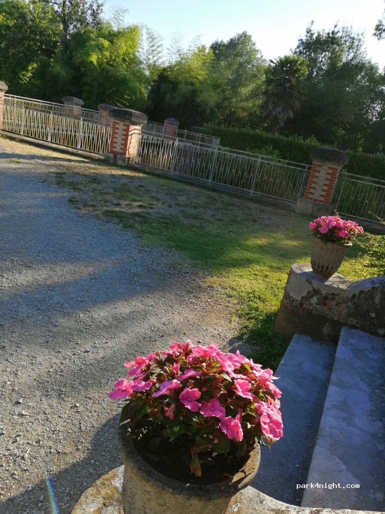 (24700) Saint-Martial-d'Artenset - Route du Moulin du Duellas — foto 3