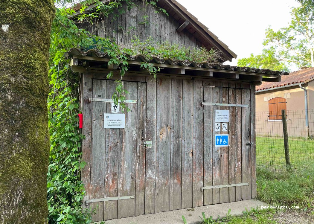 (24700) Saint-Martial-d'Artenset - Route du Moulin du Duellas — foto 5