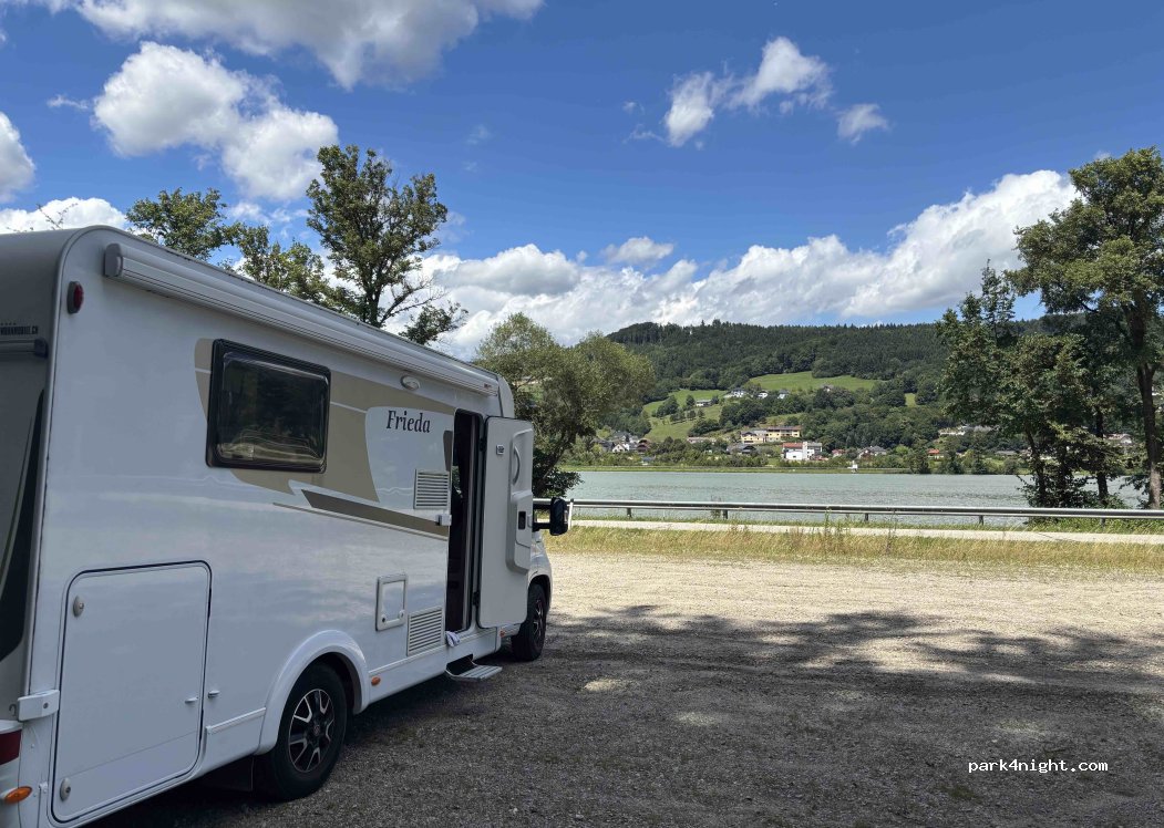(3370) Ybbs an der Donau - Freiensteiner Straße — foto 2