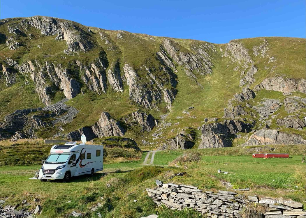 Camp Sørvær — foto 2
