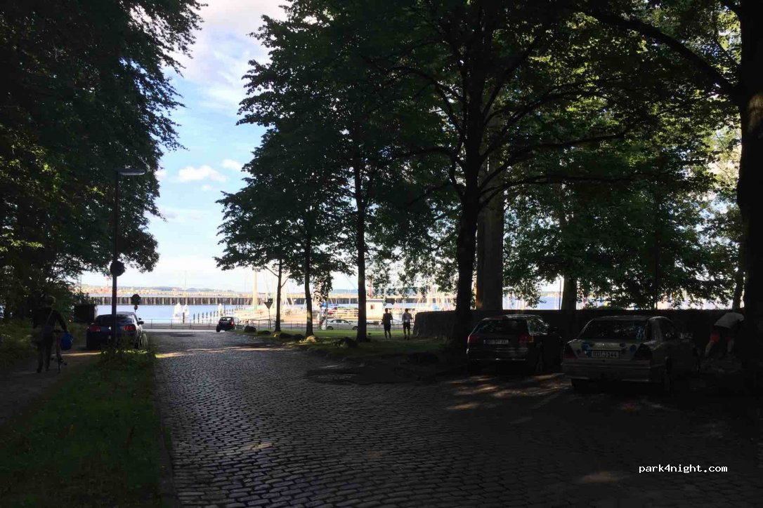 (24106) Kiel - 21 Koesterallee — foto