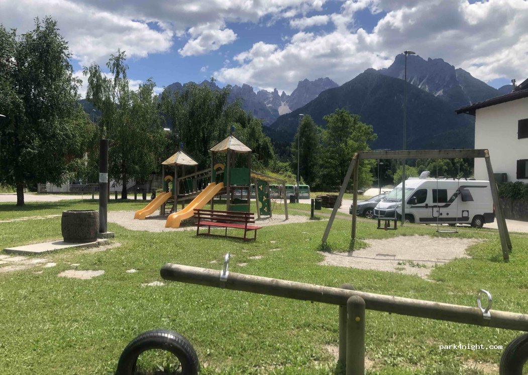 (32040) Lozzo di Cadore - 18 Viale dei Missionari — foto