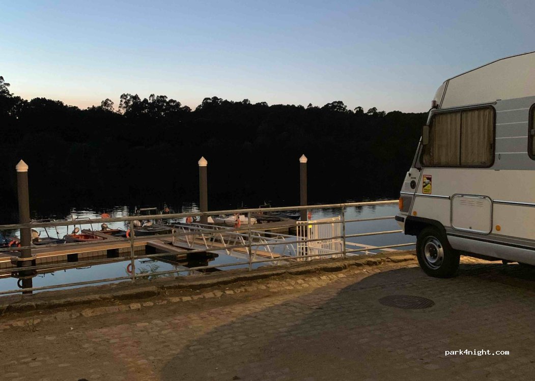 (4930) São Pedro da Torre - 5 Rua de Baixo — foto 2