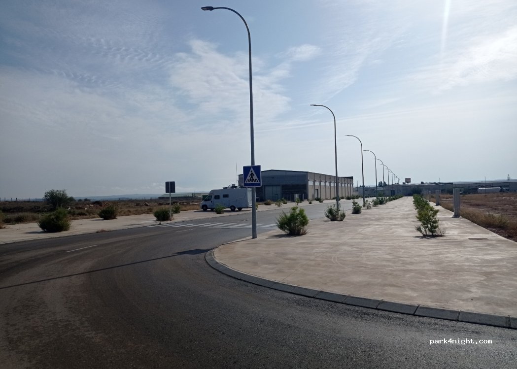 (44570) Calanda - 563 Terreno PGN6 Calabazar — foto