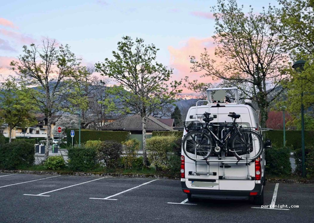 (74410) Saint-Jorioz - 44 Route des Vernes — foto