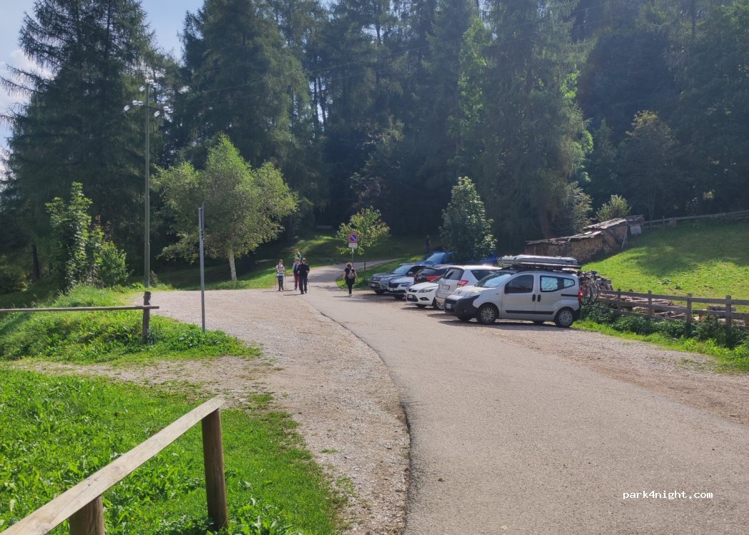(39038) San Candido - 10 Via Freising — foto