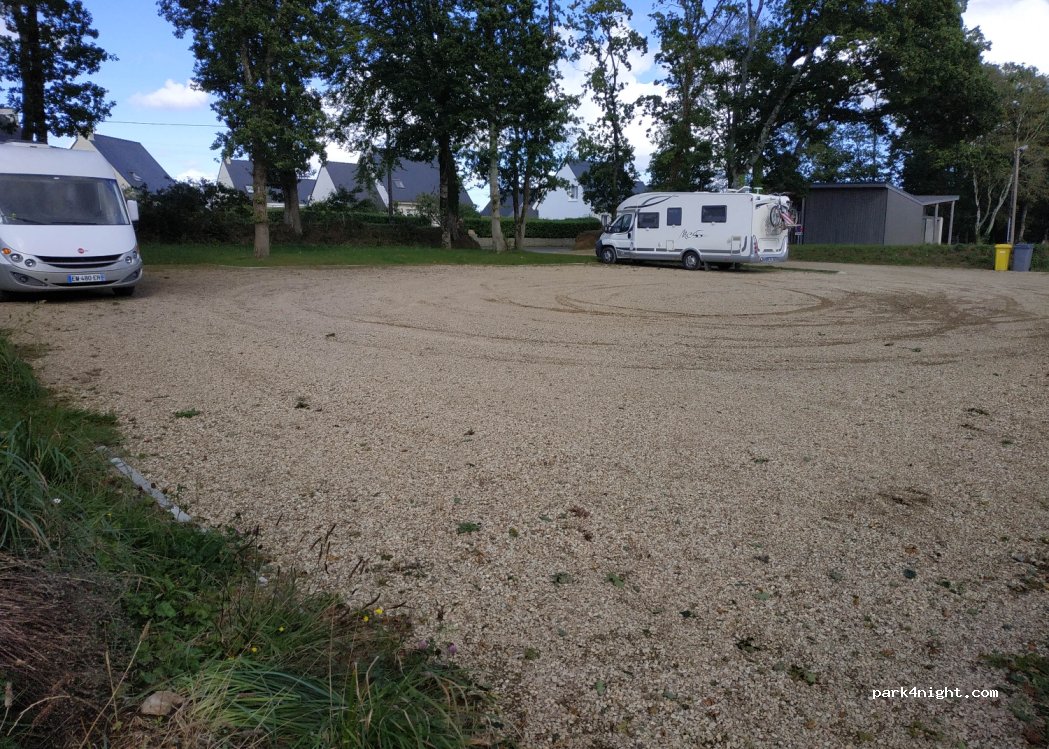 Aire municipale de Plourin-lès-Morlaix — foto 2