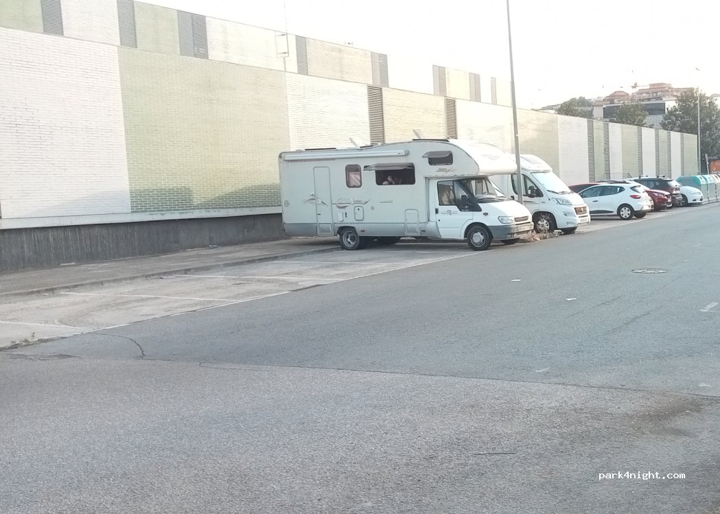 (08620) Sant Vicenç dels Horts - 59-61 Carretera de Sant Boi — foto