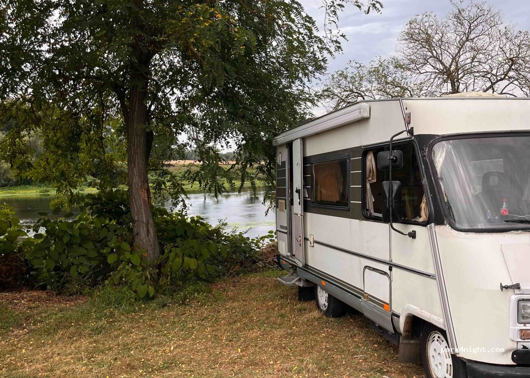 (42720) Vougy - 320 Chemin de l'Étrier — foto 2