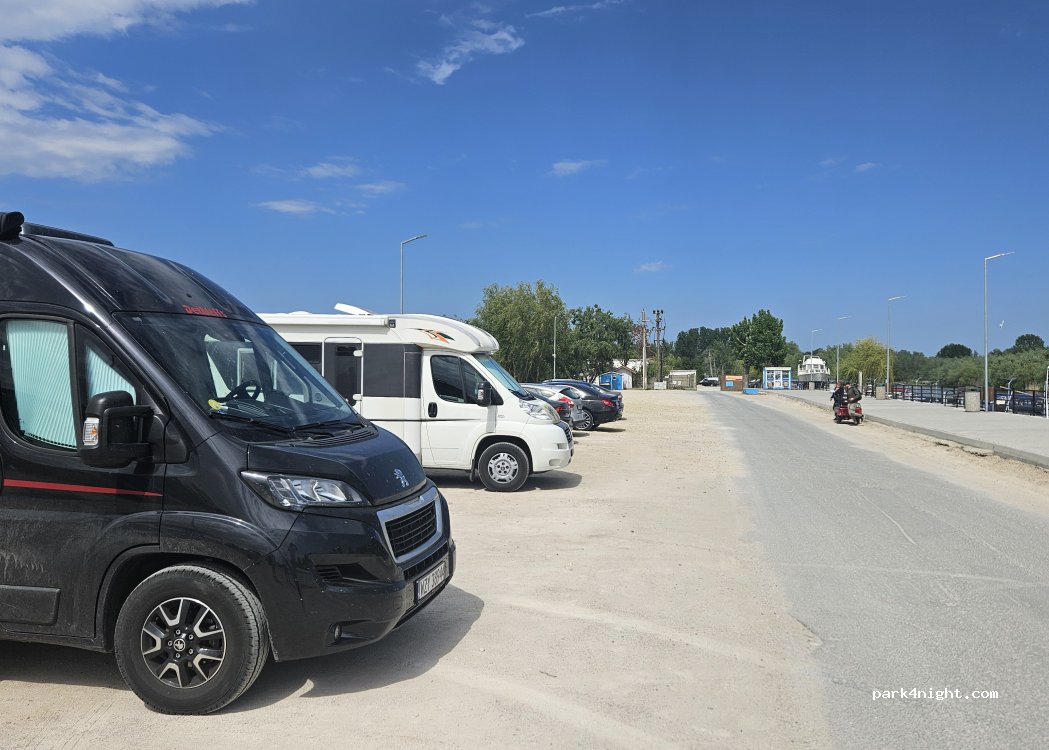 (827150) Tulcea - Str. Portului — foto 3