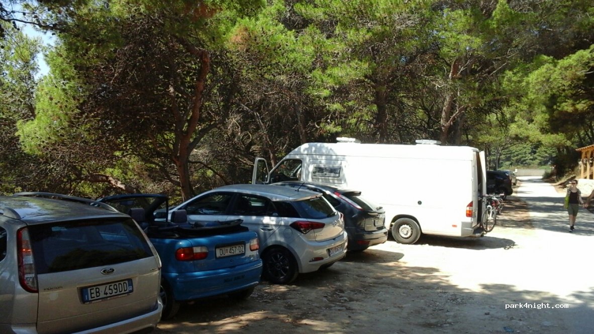 (20224) Korita - Unnamed Road — foto 2