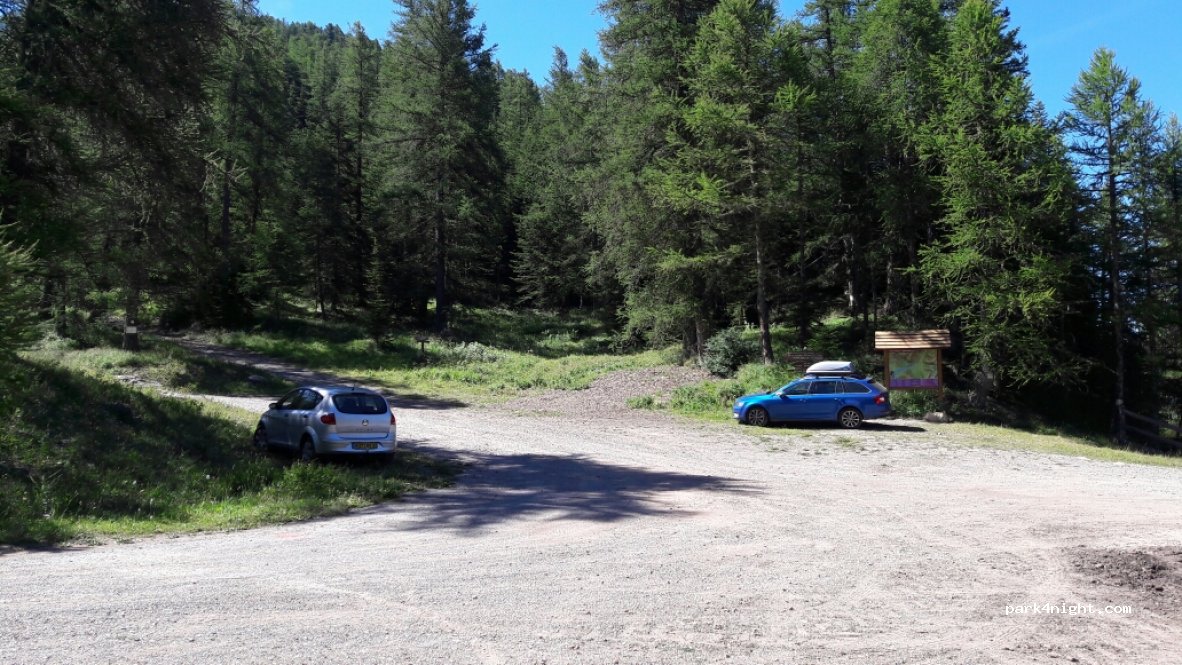 (05200) Saint-André-d'Embrun - Unnamed Road — foto 2