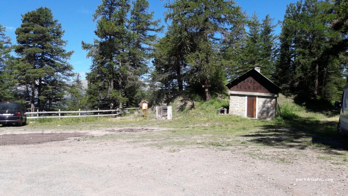 (05200) Saint-André-d'Embrun - Unnamed Road — foto 4