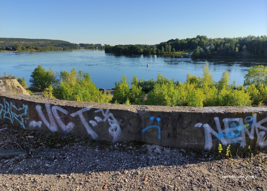 (468 30) Vänersborg - Vargön 132 — foto 2