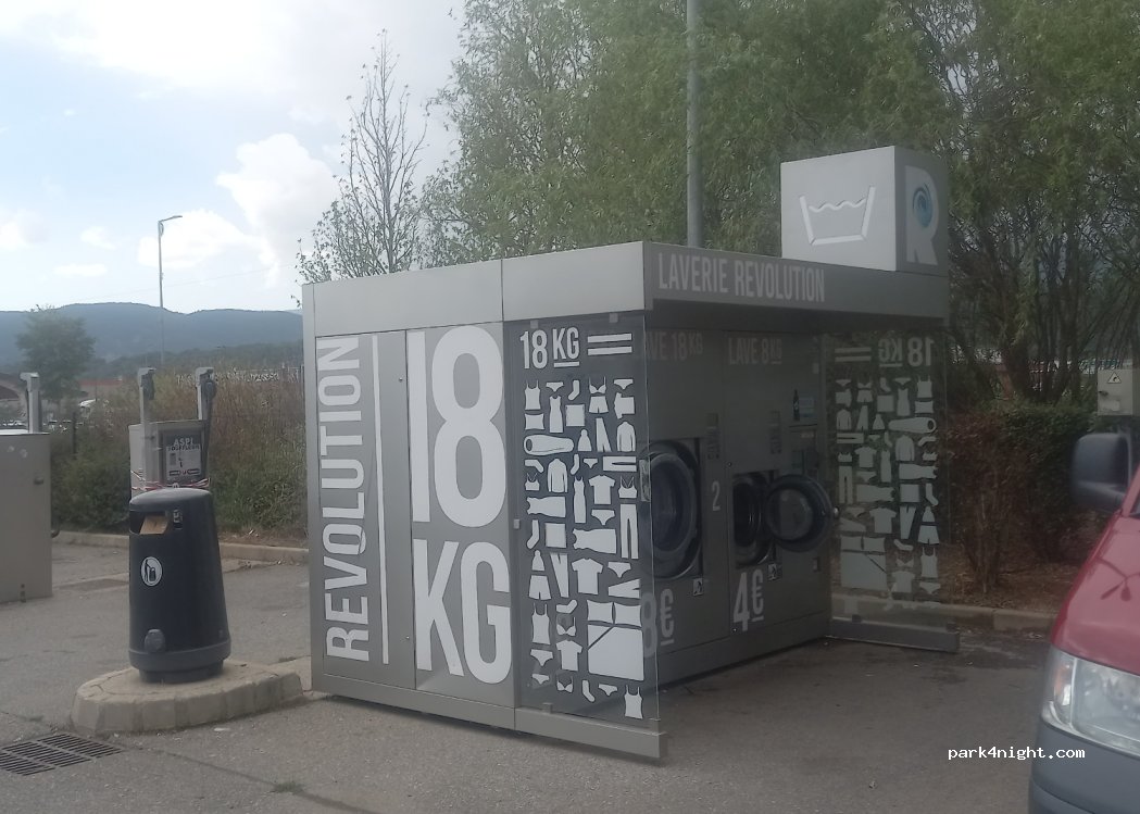 (04200) Sisteron - 50 Allée des Genêts — foto