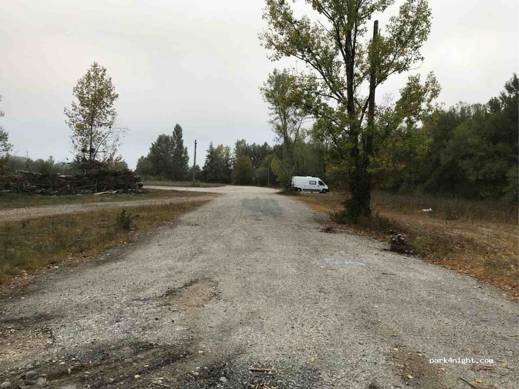 (01300) Brégnier-Cordon - Route du Plan d'Eau — foto