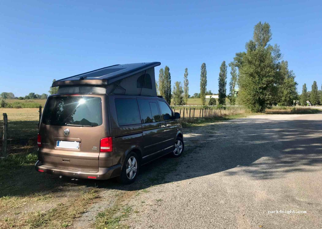 (01300) Brégnier-Cordon - Route du Plan d'Eau — foto 4
