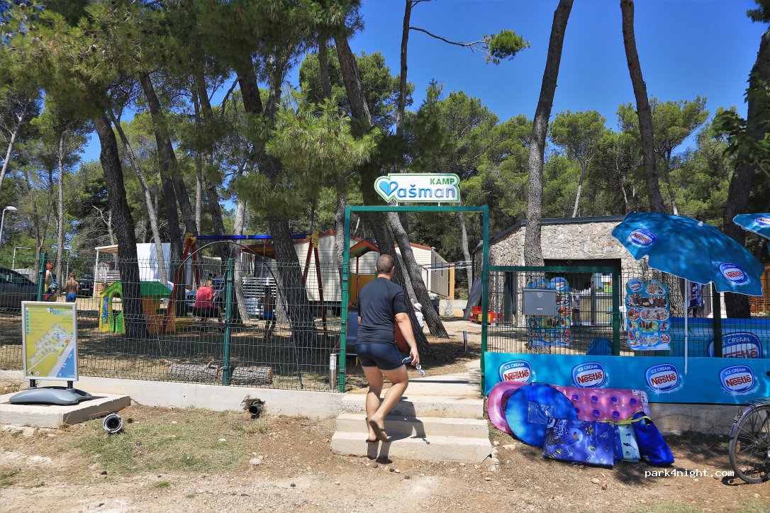 Kamp Pašman — foto