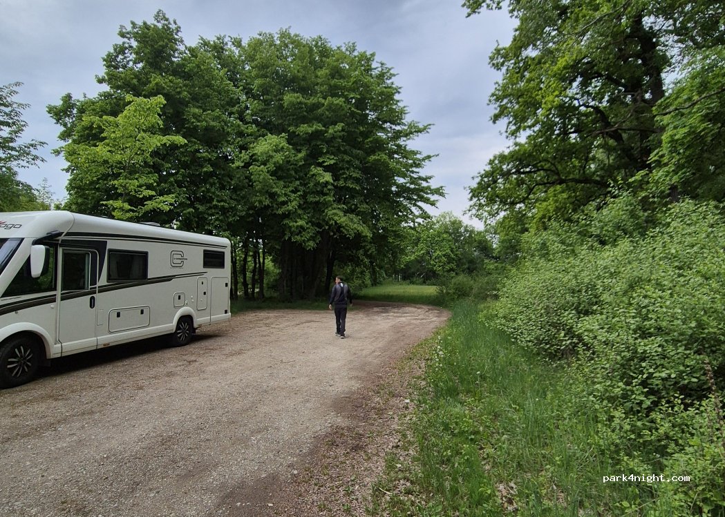 (89423) Gundelfingen an der Donau - Unnamed Road — foto 3