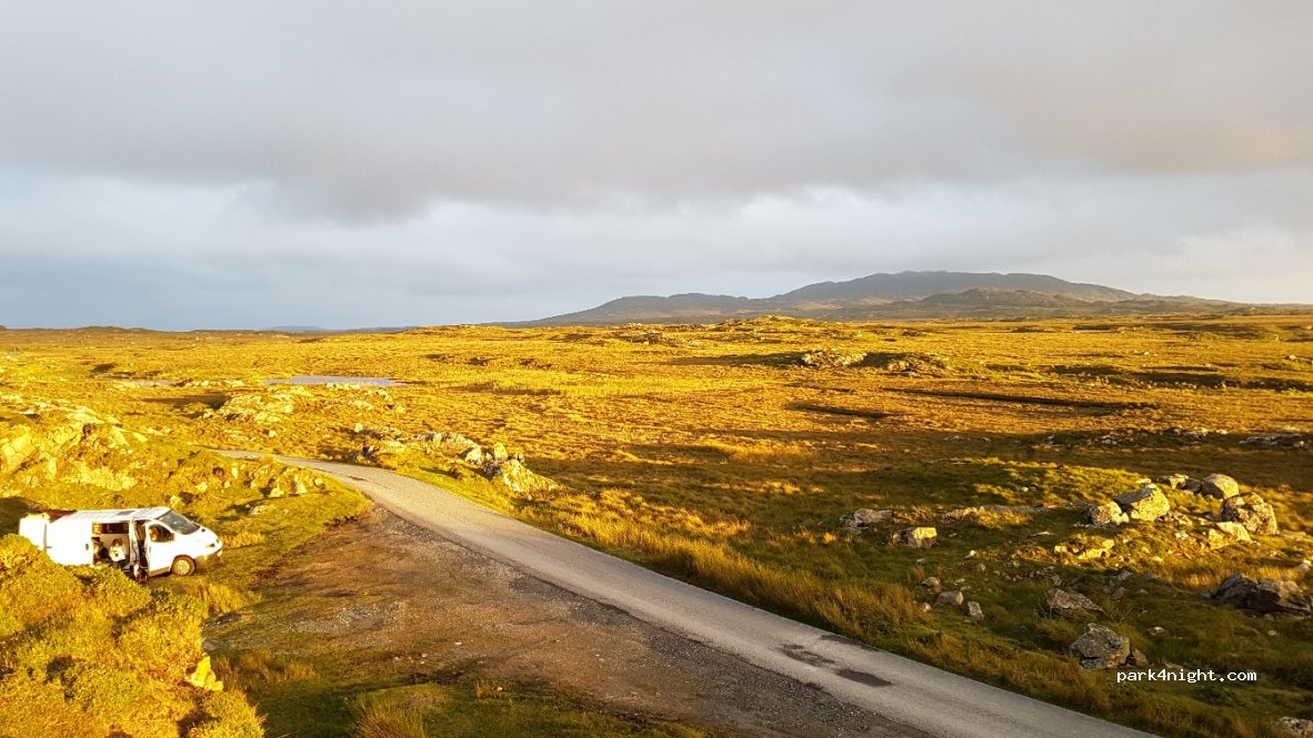 ()  - Unnamed Road — foto