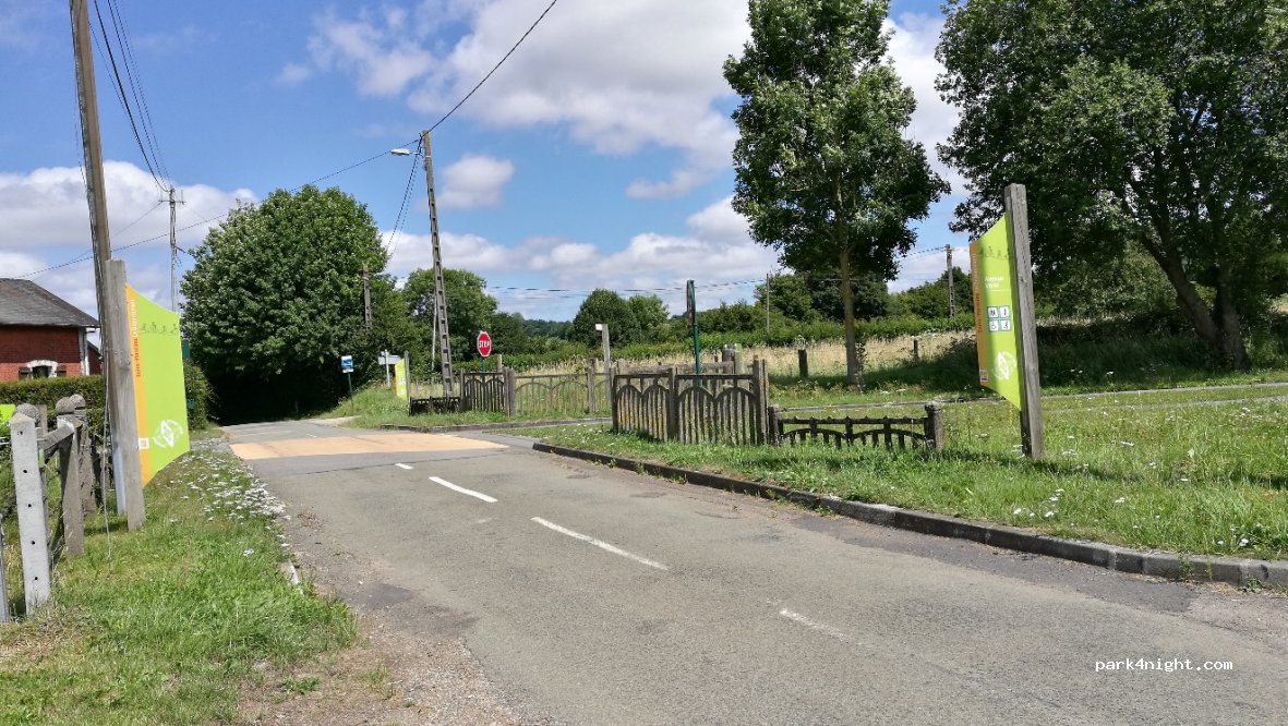 (76440) Mesnil-Mauger - 2 D102 — foto