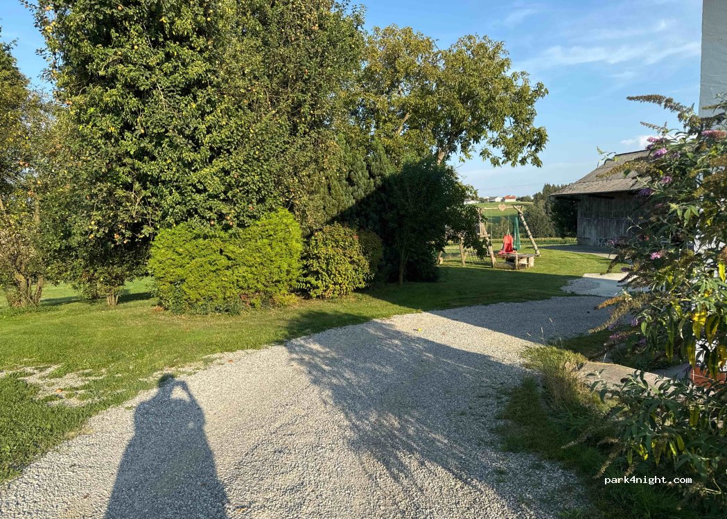 Huberhof — foto 3