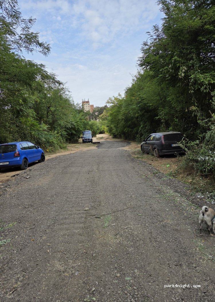 (5000) Veliko Tarnovo - 5000 ploshtad — foto