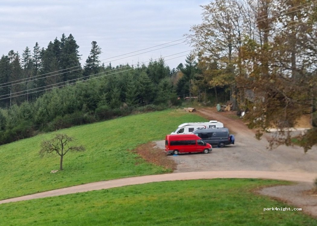 Wohnmobil Stellplatz Oberharmersbach — foto 3