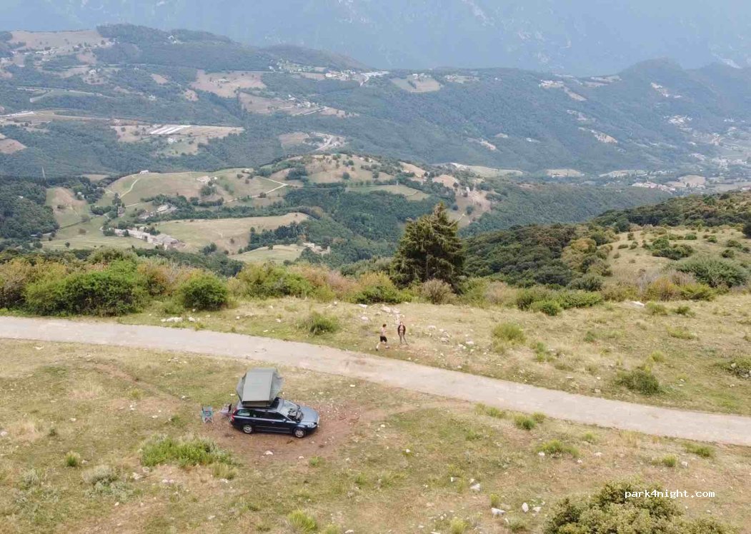 (37013) Caprino Veronese - — foto