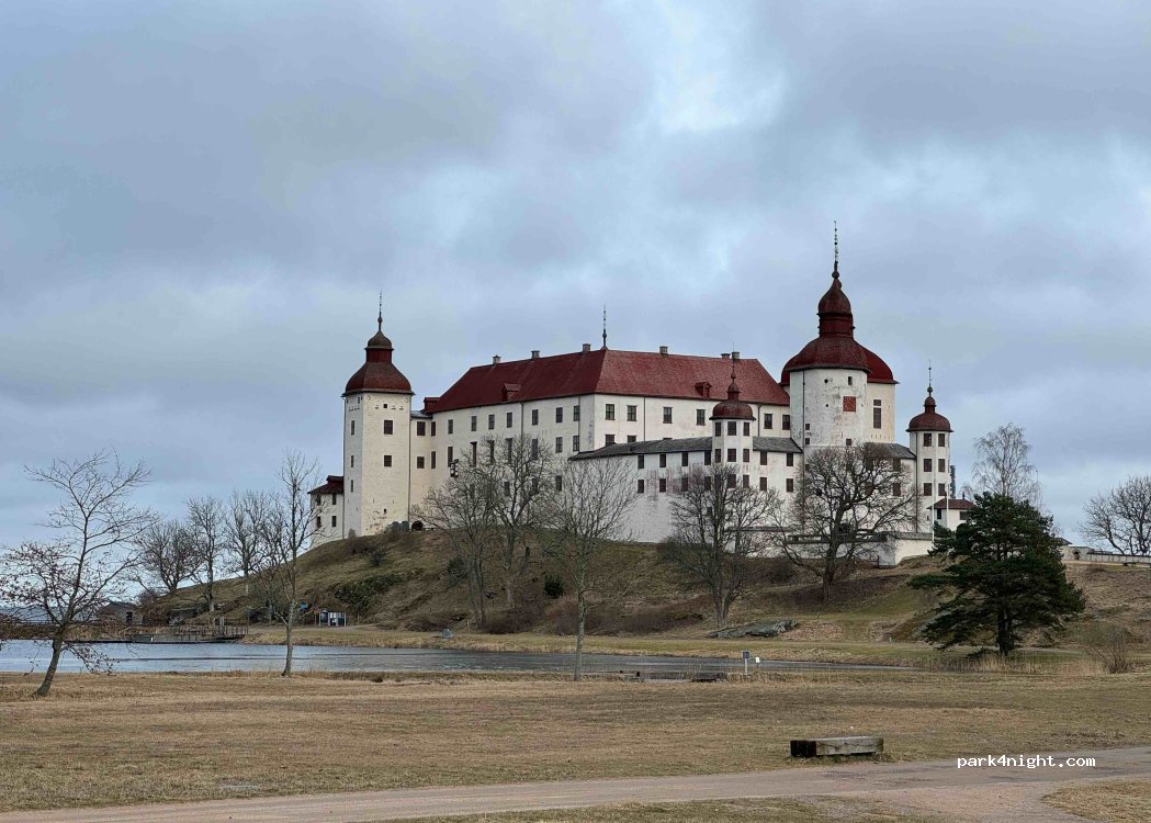 Area Sosta Camper Lacko Slott — foto 4